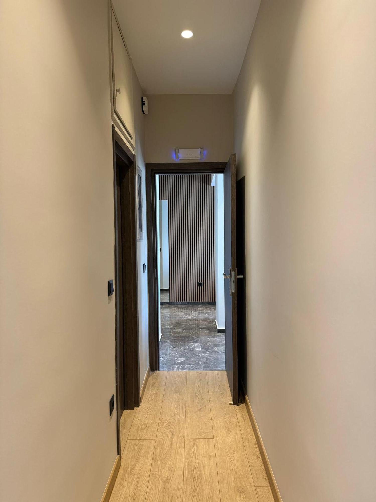 Apartment R&g Luxury Varkiza *