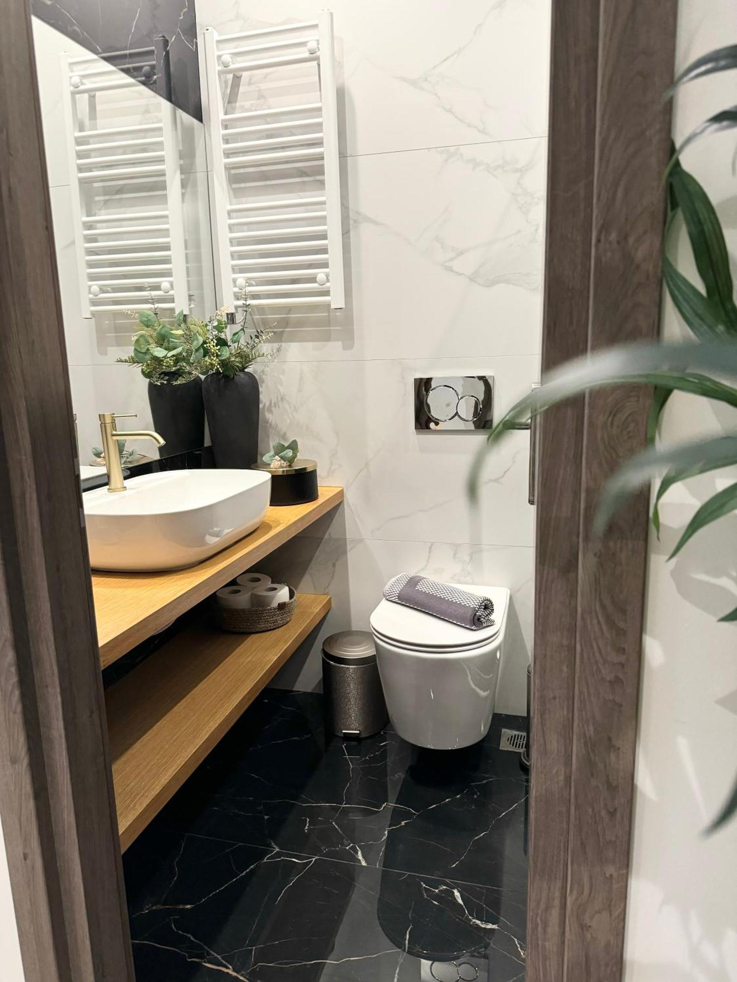 R&g Luxury Varkiza Vari (Attica)