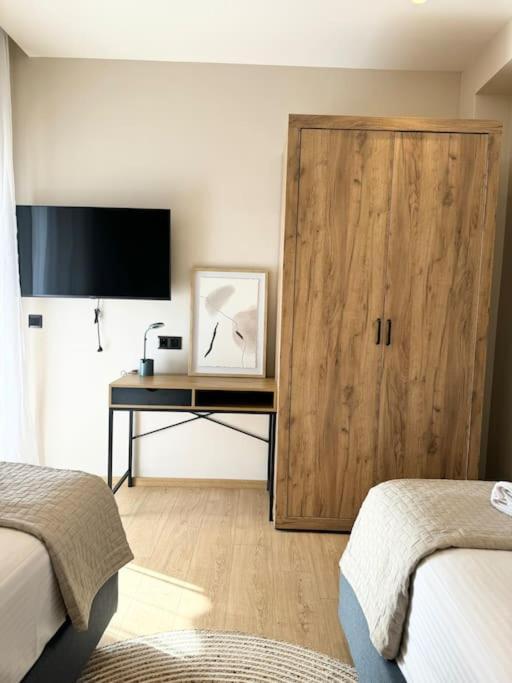 R&g Luxury Varkiza Apartment *