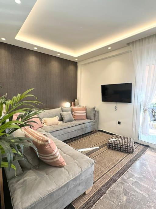 Apartment R&g Luxury Varkiza