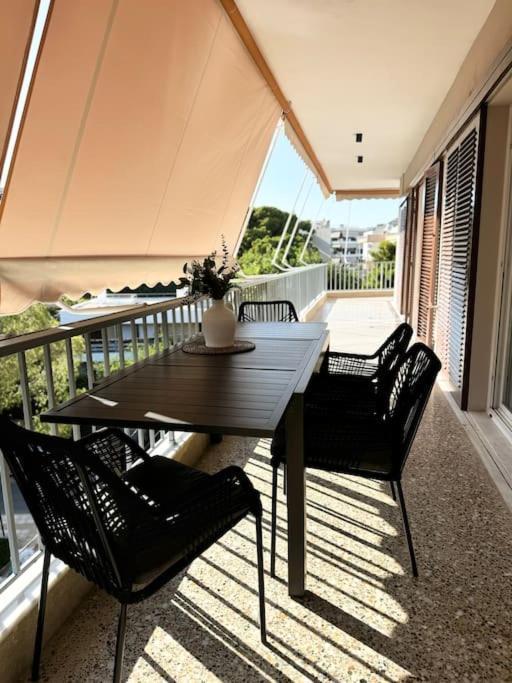 Apartment R&g Luxury Varkiza
